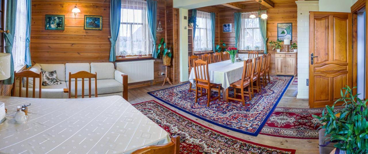 Maison d'hôtes Wisniowy Sad à Białowieża Extérieur photo