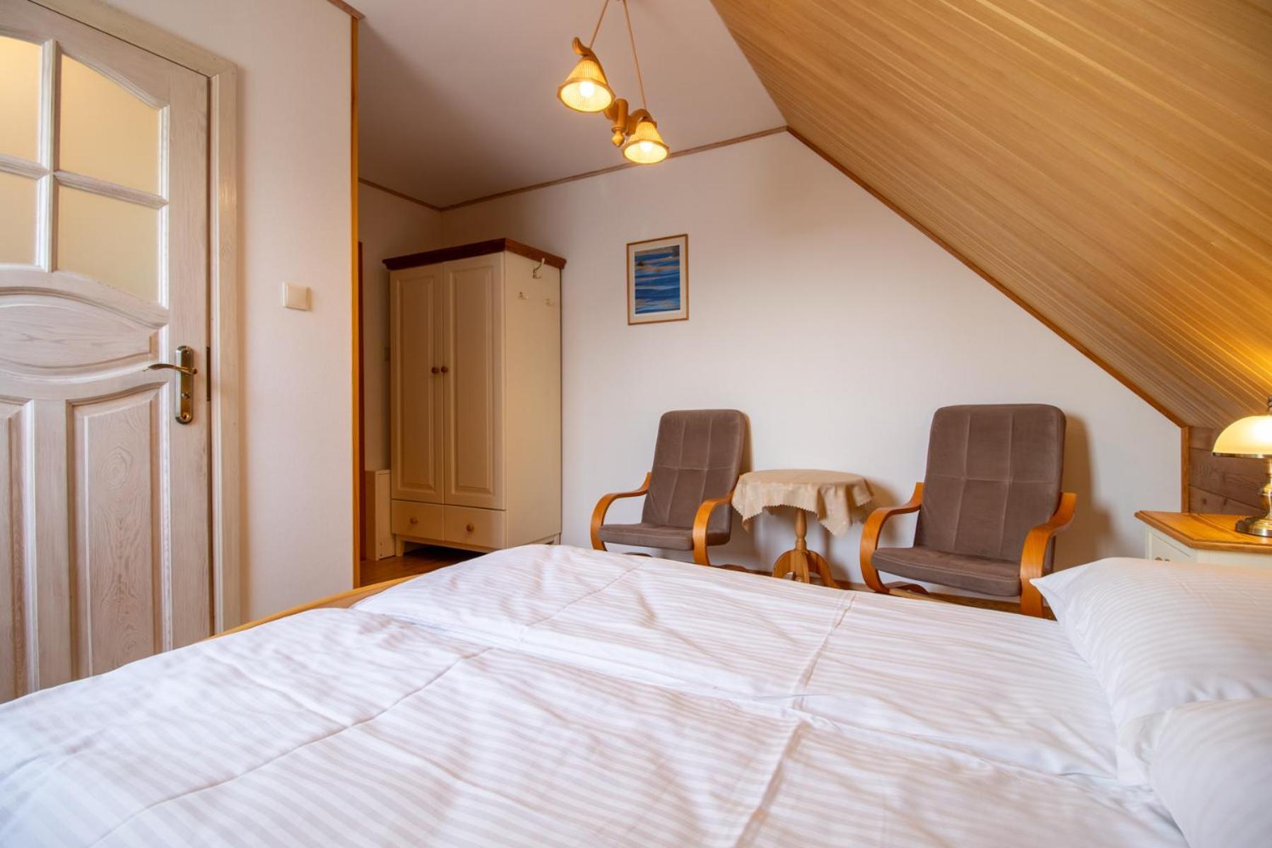 Maison d'hôtes Wisniowy Sad à Białowieża Extérieur photo