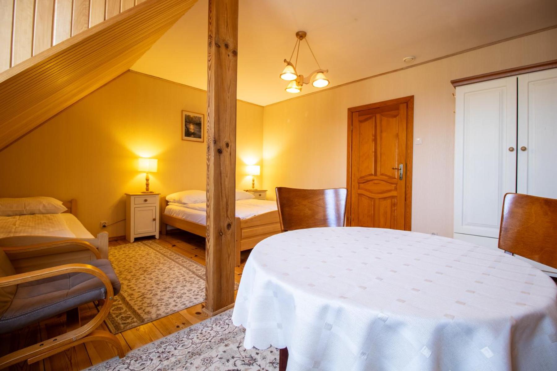 Maison d'hôtes Wisniowy Sad à Białowieża Extérieur photo