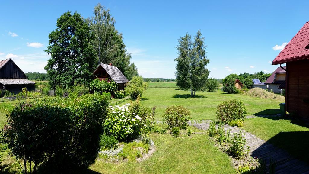 Maison d'hôtes Wisniowy Sad à Białowieża Extérieur photo